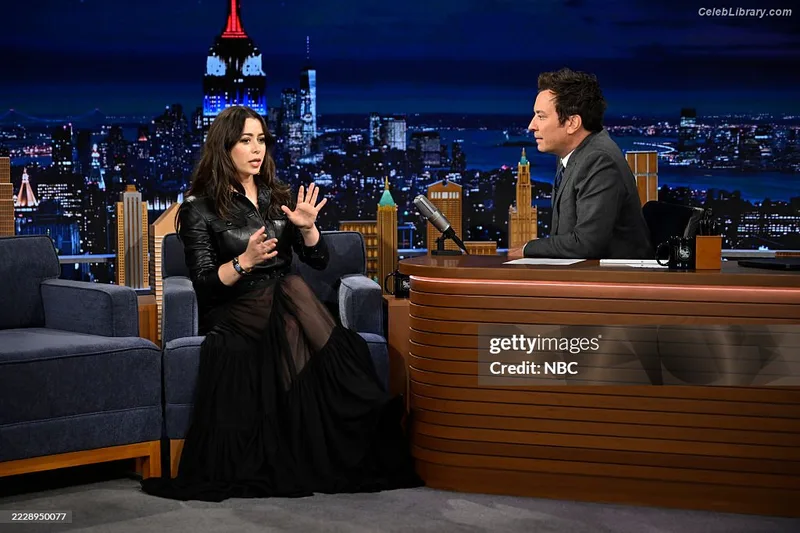 Cristin Milioti photo 19 of 336