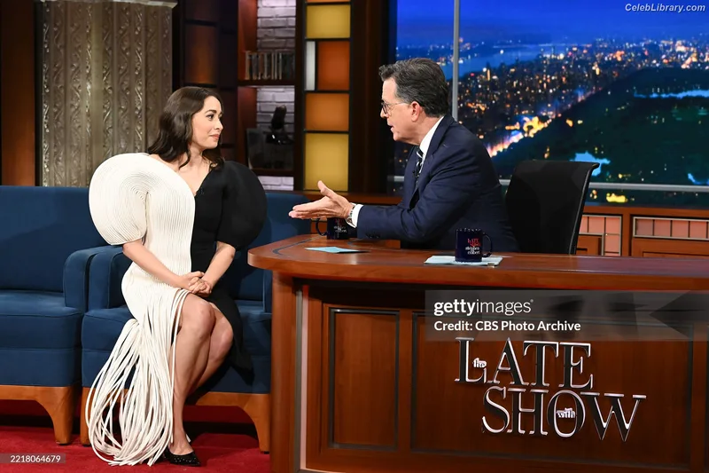 Cristin Milioti photo 22 of 336