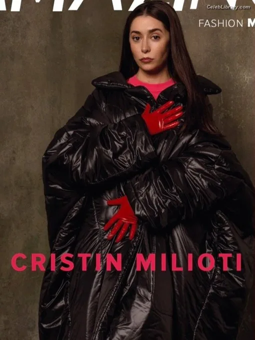 Cristin Milioti photo 9 of 336