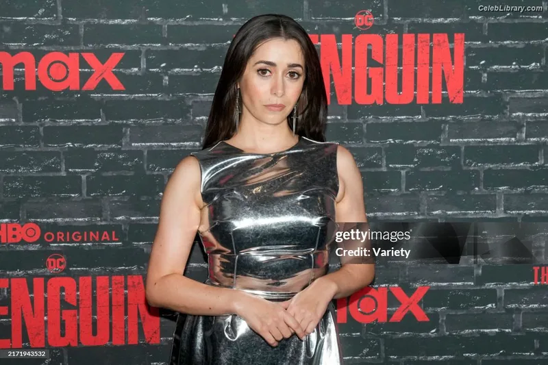 Cristin Milioti photo 12 of 336