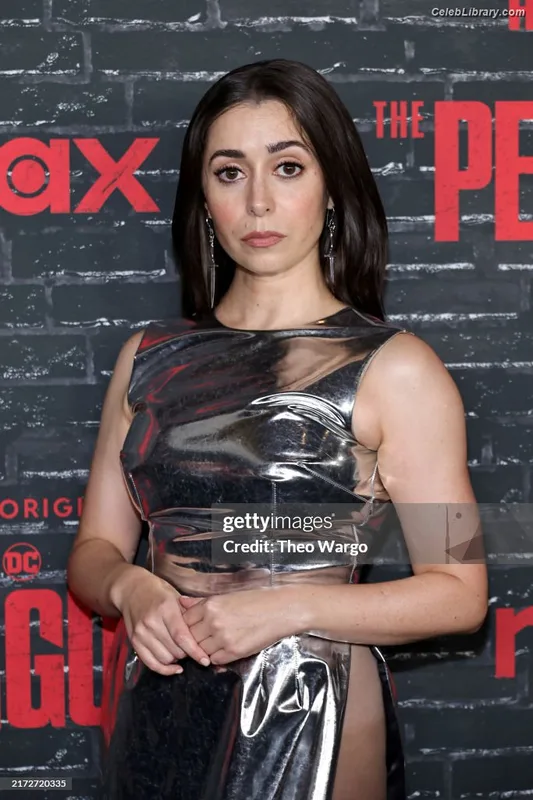 Cristin Milioti photo 19 of 336