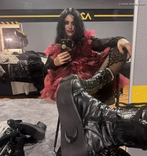 Cristina Scabbia photo 7 of 199