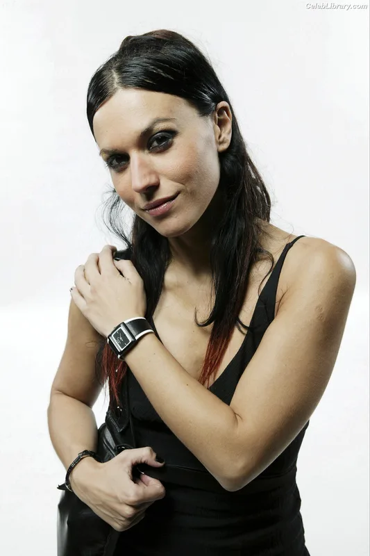 Cristina Scabbia photo 2 of 200