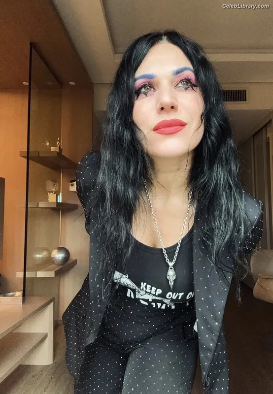 Cristina Scabbia photo 21 of 200
