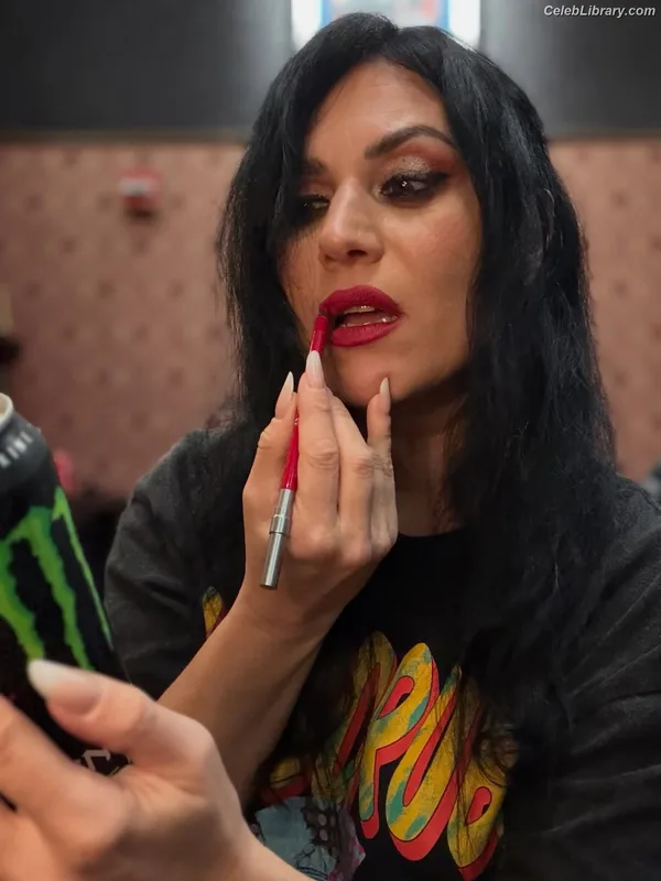 Cristina Scabbia photo 20 of 200
