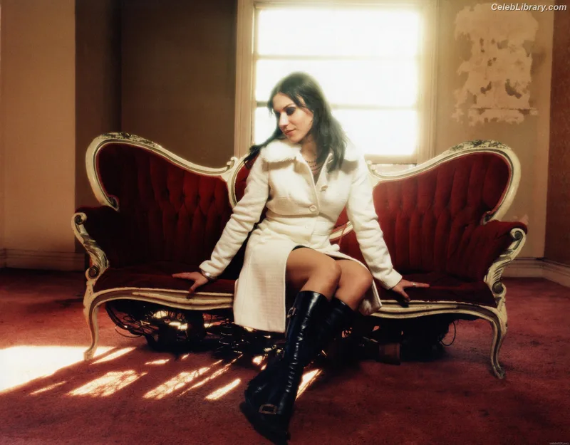 Cristina Scabbia photo 18 of 200