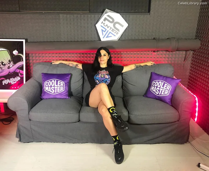 Cristina Scabbia photo 20 of 200