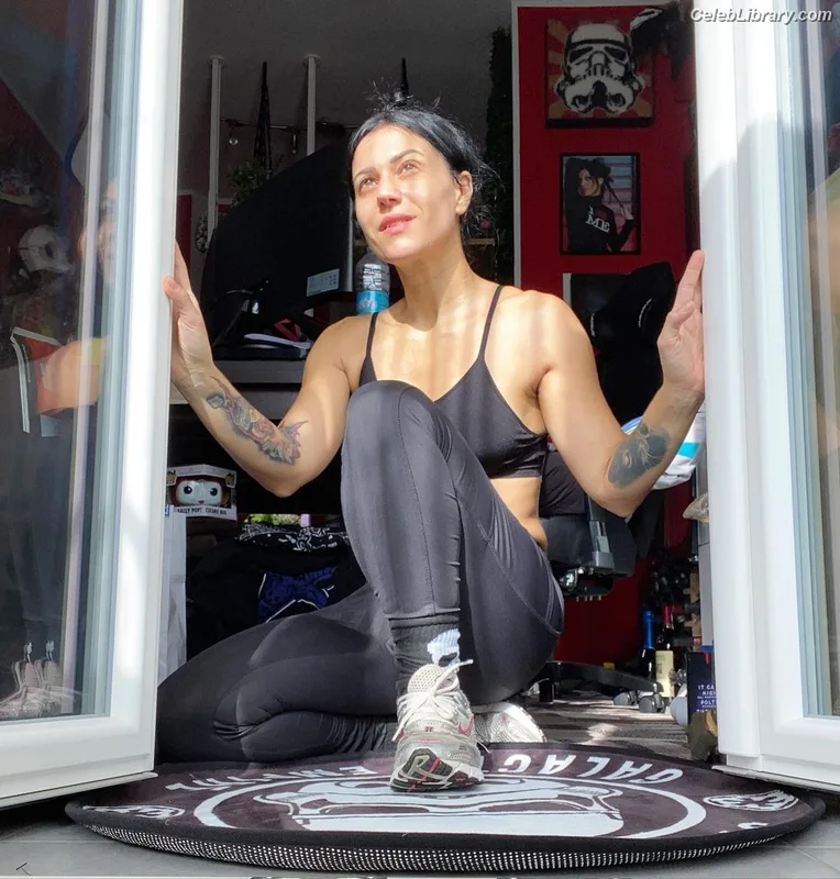 Cristina Scabbia photo 21 of 200