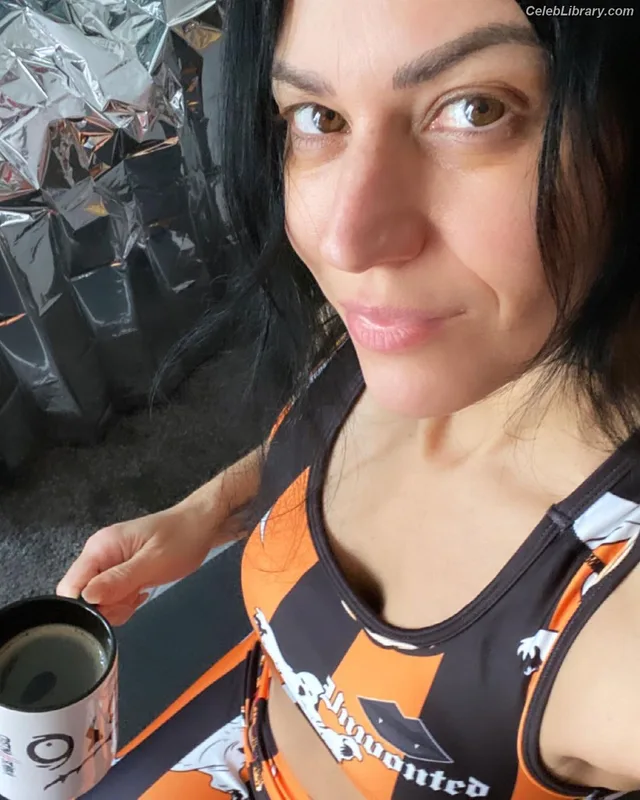 Cristina Scabbia photo 7 of 200