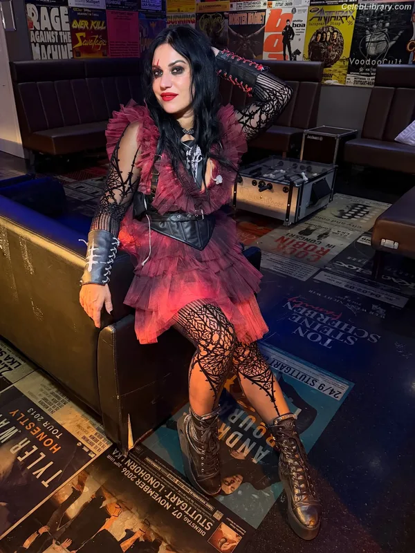 Cristina Scabbia photo 16 of 200