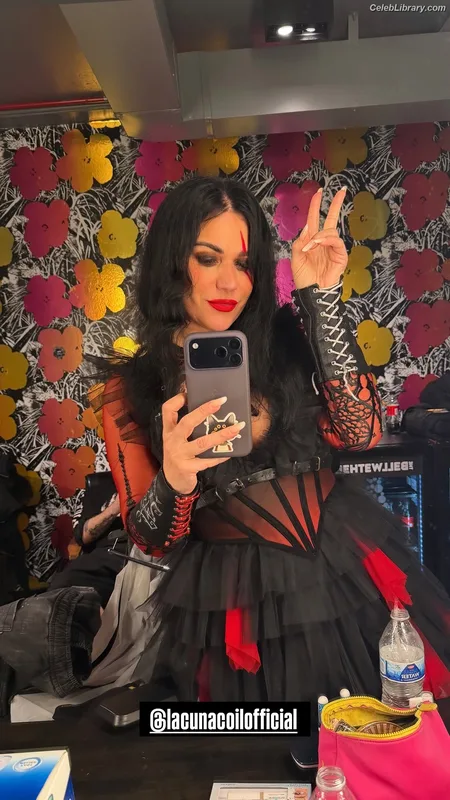 Cristina Scabbia photo 18 of 200