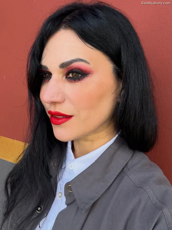 Cristina Scabbia photo 15 of 200