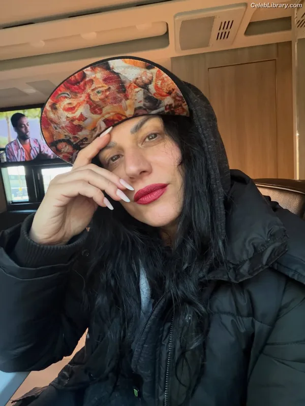 Cristina Scabbia photo 16 of 200