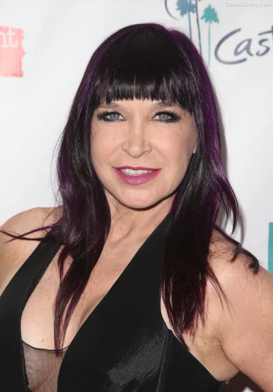 Cynthia Rothrock photo 16 of 50
