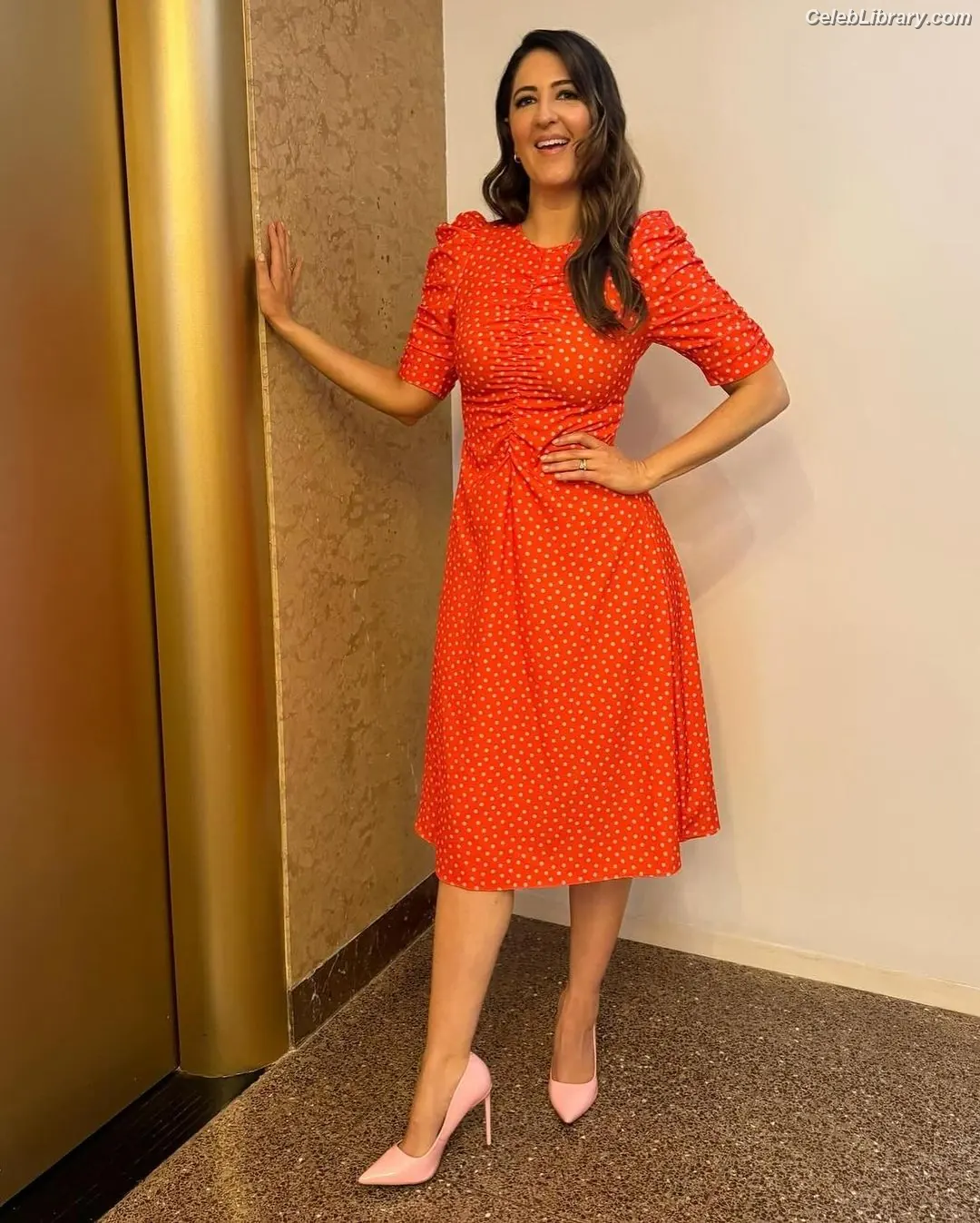 D'Arcy Carden photo 21 of 188
