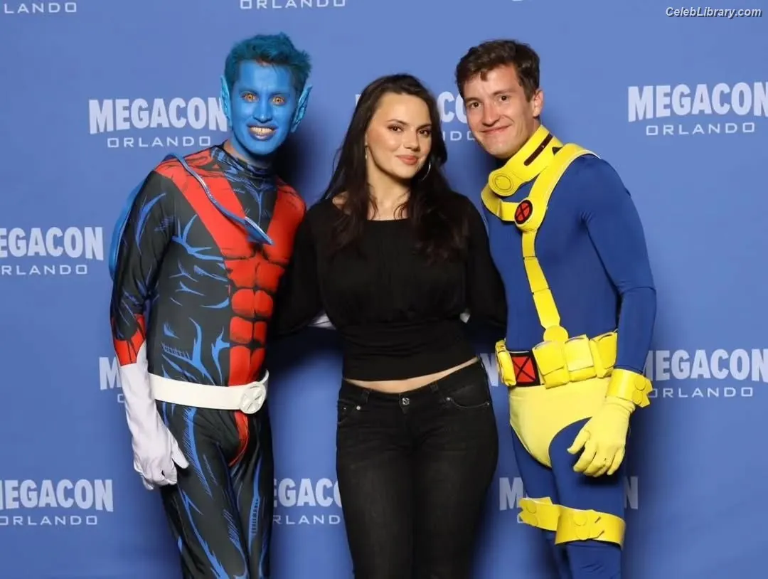 Dafne Keen photo 6 of 1062