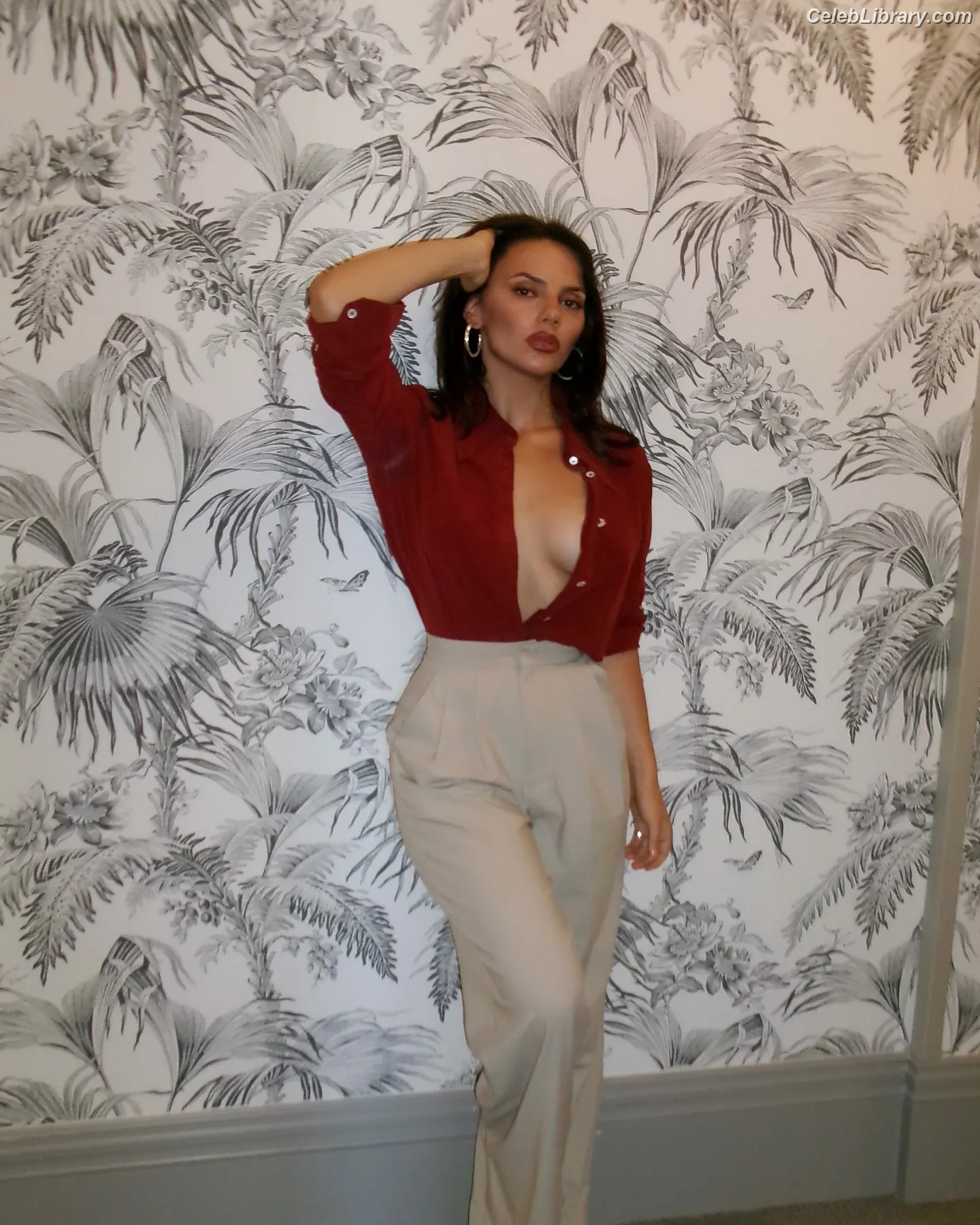 Dafne Keen photo 16 of 1062