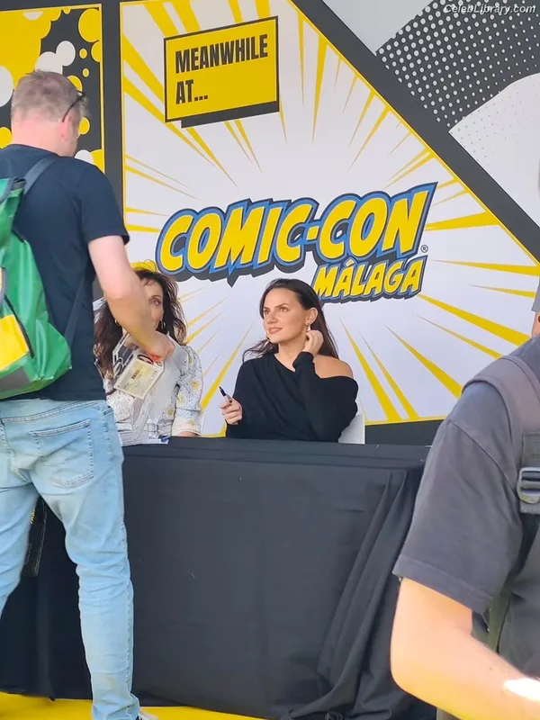 Dafne Keen photo 13 of 1056