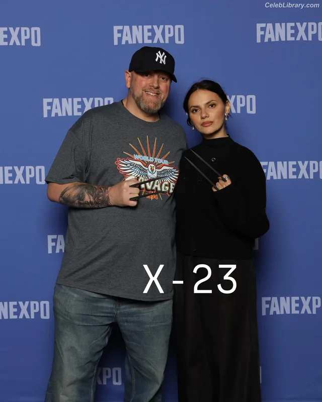 Dafne Keen photo 24 of 1056