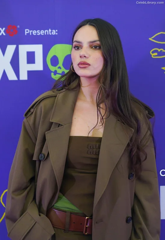 Dafne Keen photo 7 of 1056