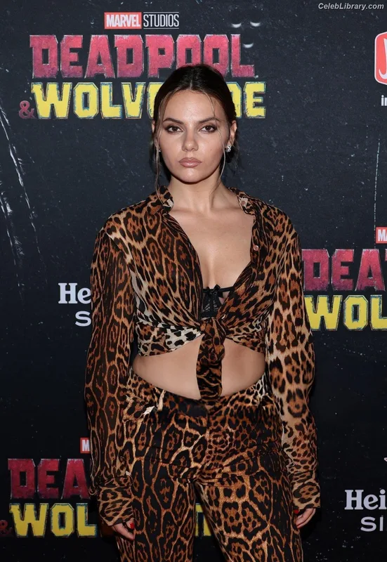 Dafne Keen photo 13 of 1056