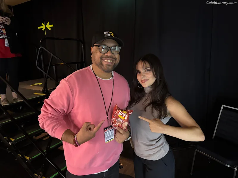 Dafne Keen photo 18 of 1056