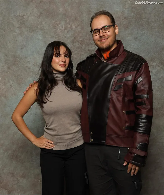 Dafne Keen photo 24 of 1056