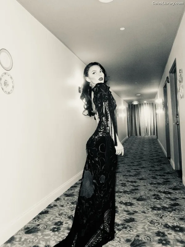 Dafne Keen photo 5 of 1056