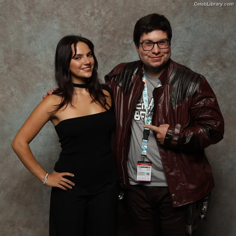 Dafne Keen photo 1 of 1056