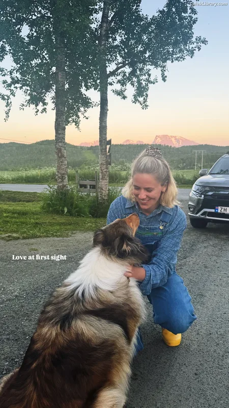 Dagny Norvoll Sandvik photo 7 of 198