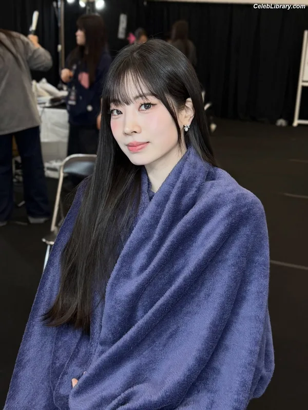 Dahyun (TWICE) photo 17 of 100