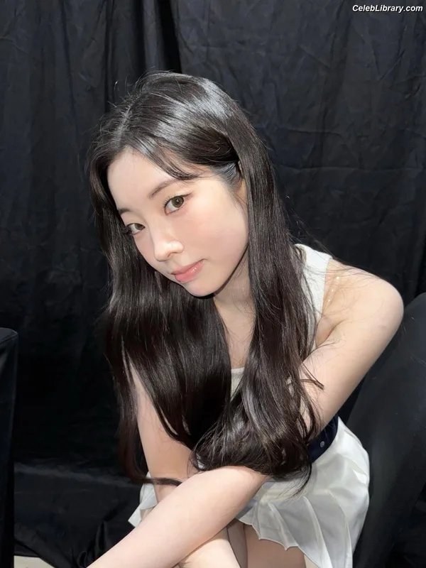 Dahyun (TWICE) photo 18 of 100