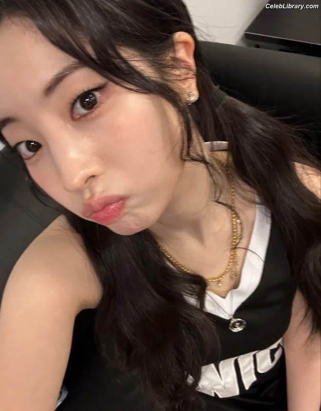 Dahyun (TWICE) photo 21 of 100