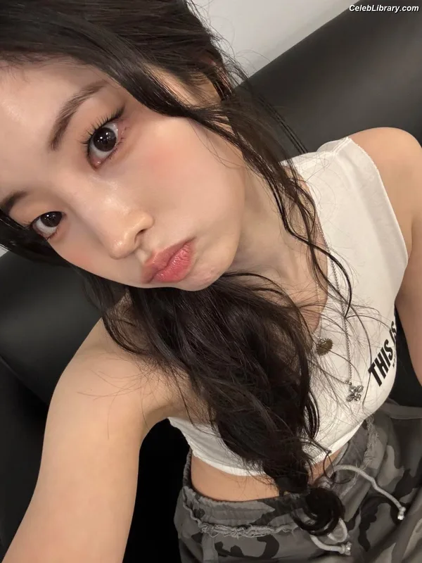 Dahyun (TWICE) photo 22 of 100