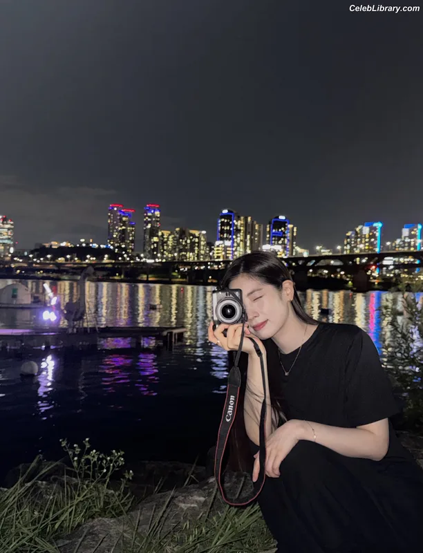 Dahyun (TWICE) photo 23 of 100