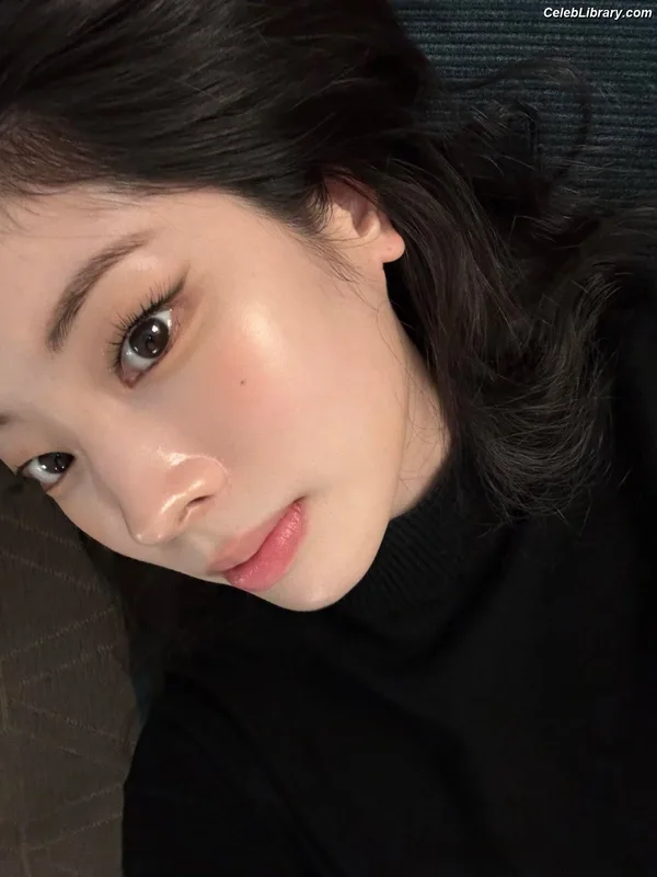 Dahyun (TWICE) photo 2 of 100