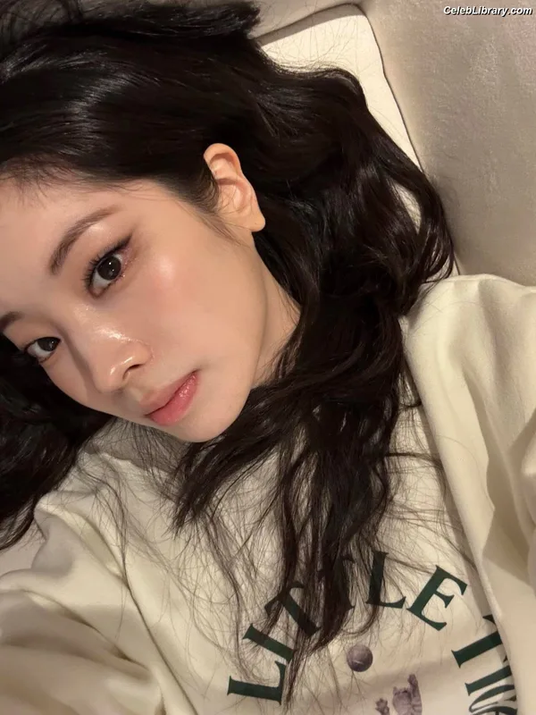 Dahyun (TWICE) photo 5 of 100