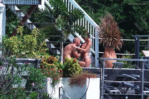 Daisy Fuentes photo 5 of 31