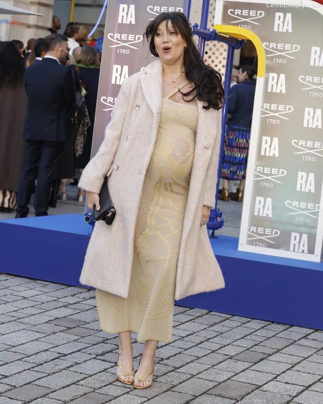 Daisy Lowe photo 1 of 47