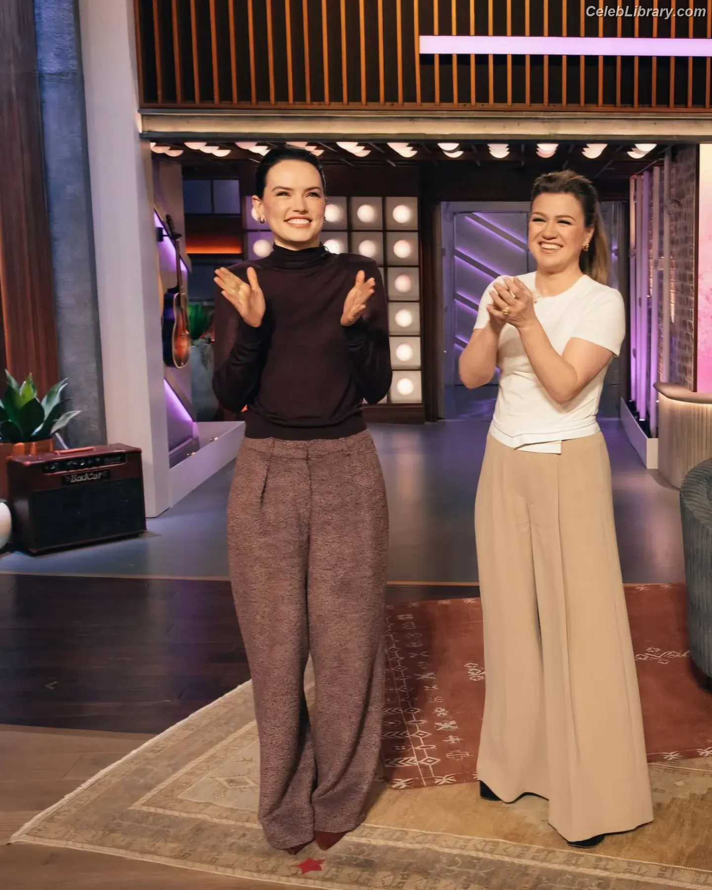 Daisy Ridley photo 1 of 1218