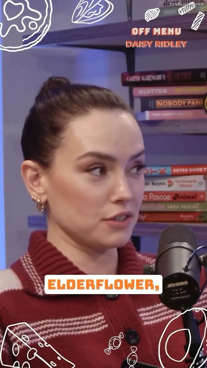 Daisy Ridley photo 1 of 1218