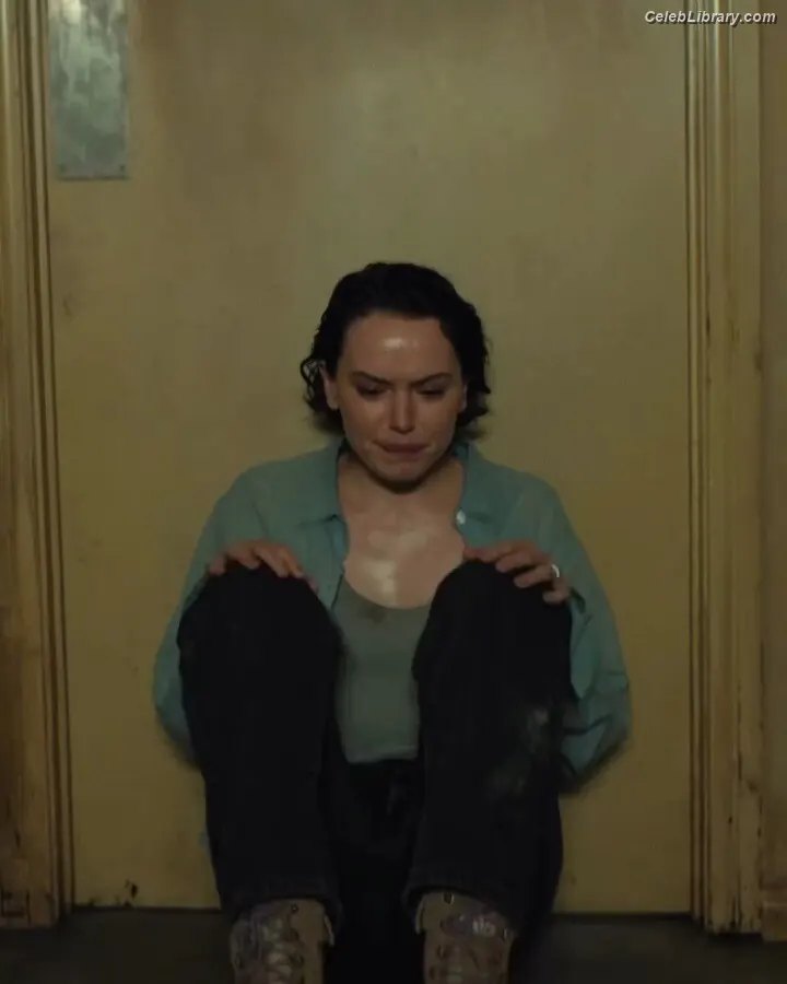 Daisy Ridley photo 5 of 1218