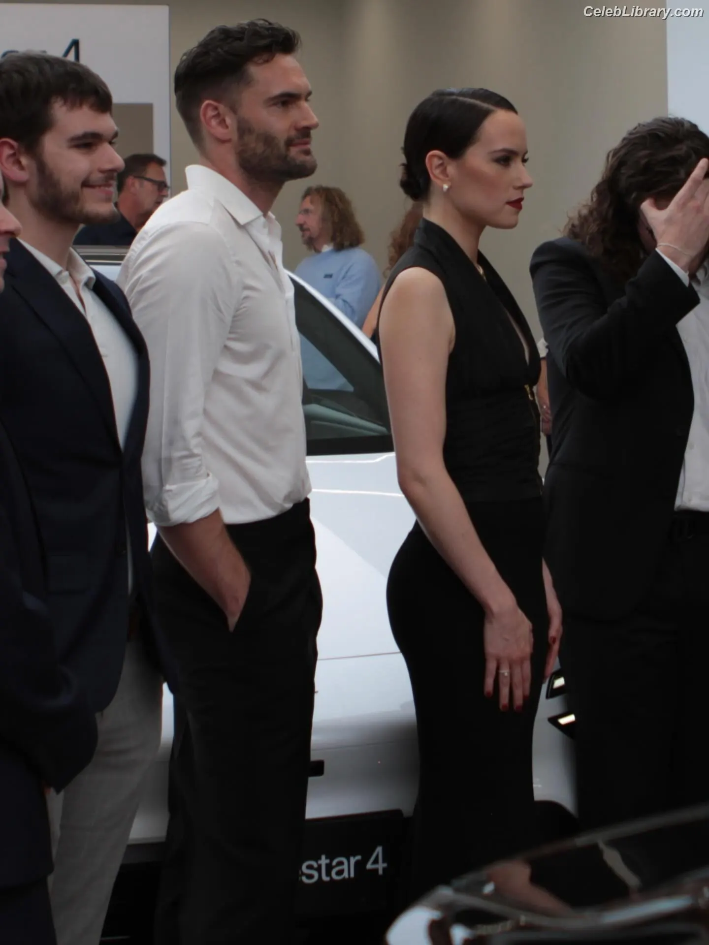 Daisy Ridley photo 18 of 1218