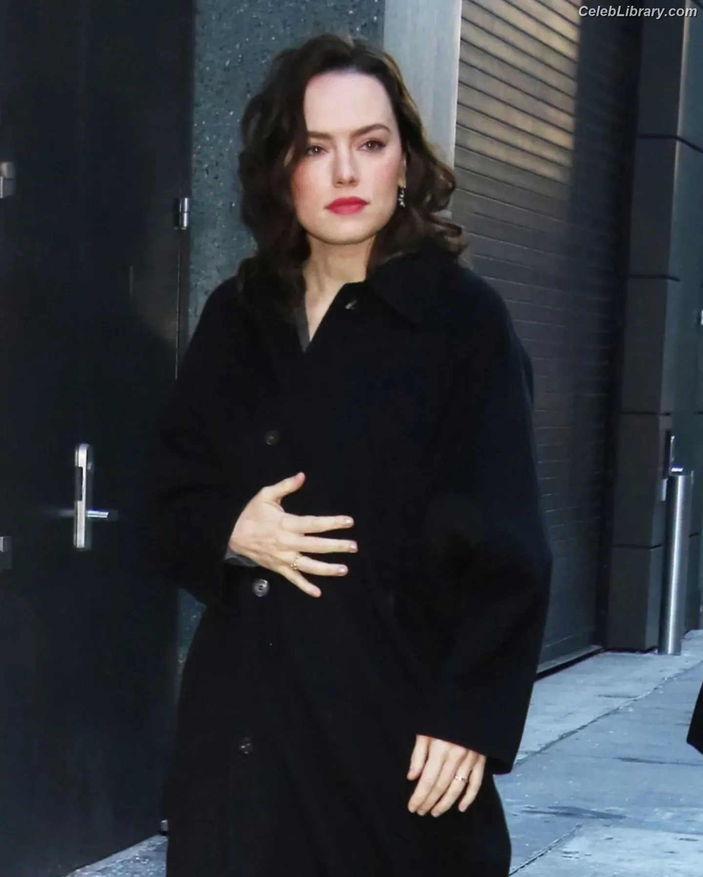 Daisy Ridley photo 22 of 1218