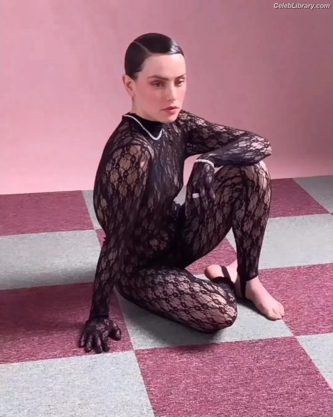 Daisy Ridley photo 1 of 1218