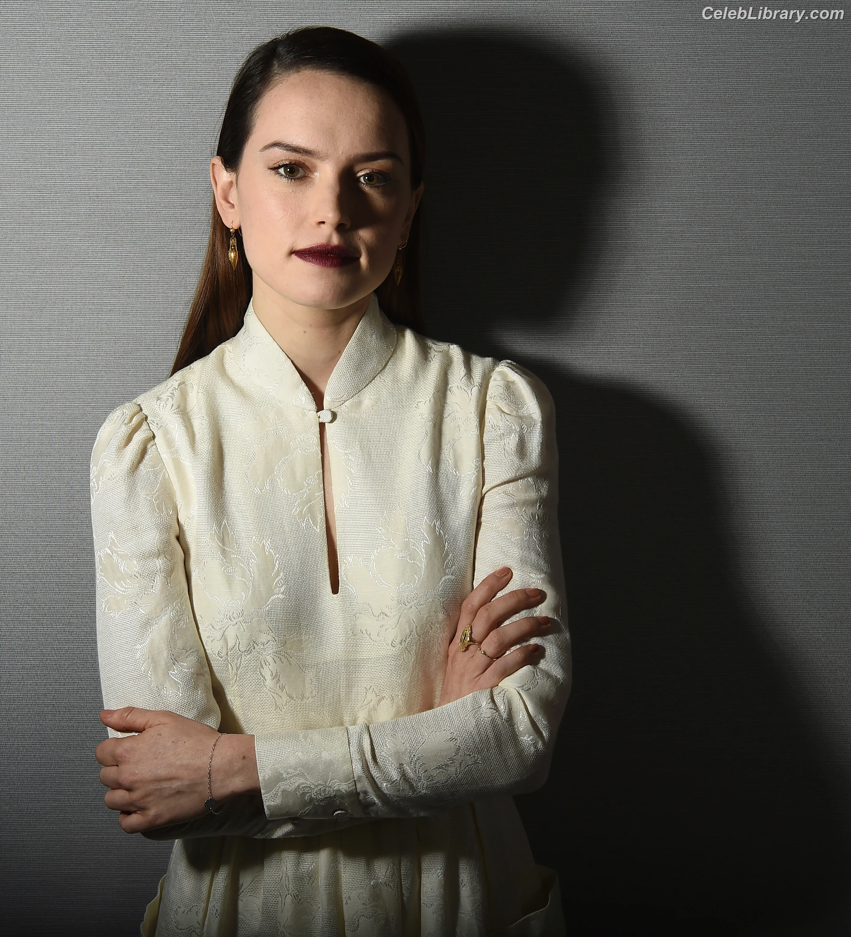 Daisy Ridley photo 3 of 1218