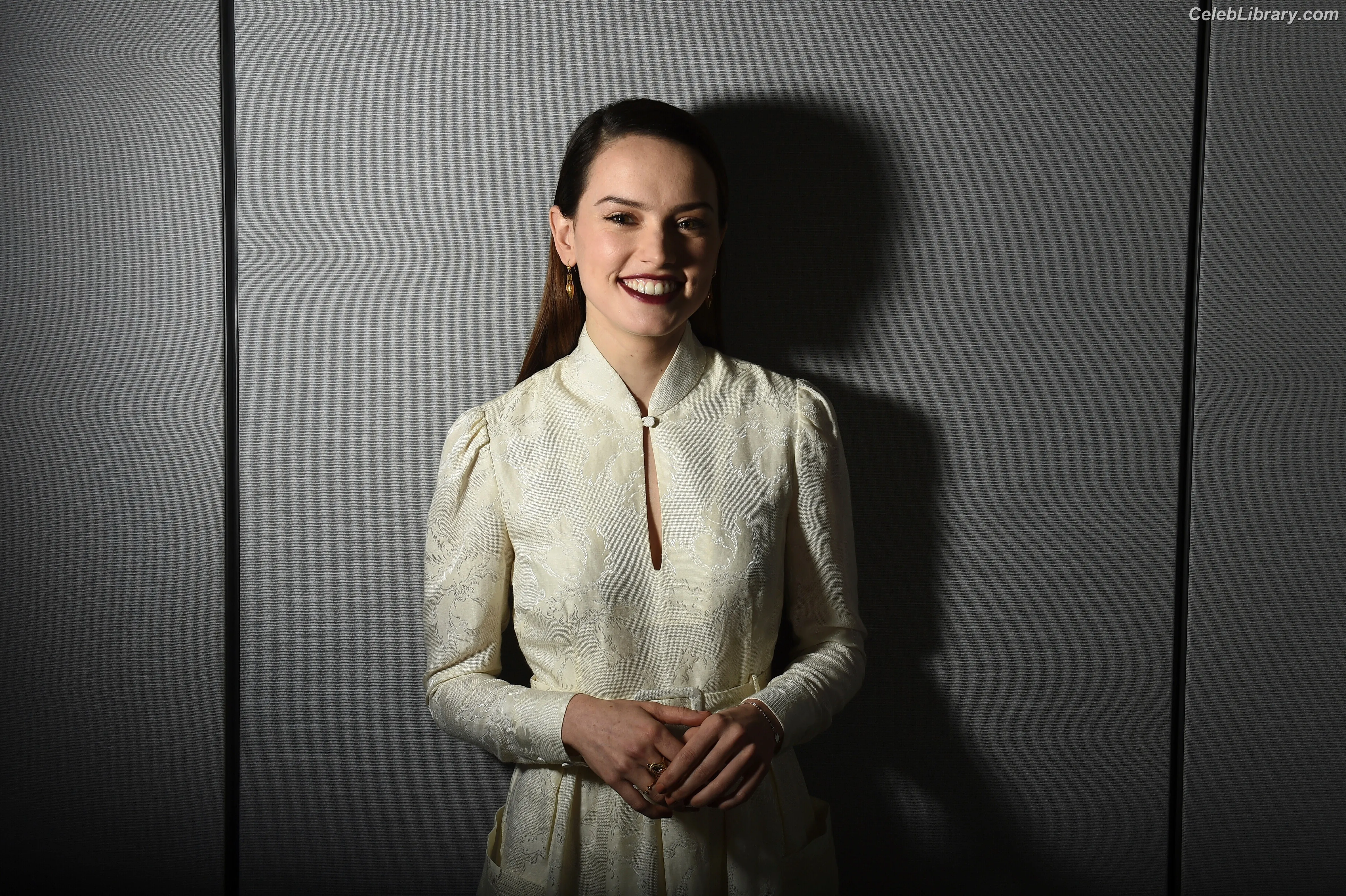Daisy Ridley photo 6 of 1218