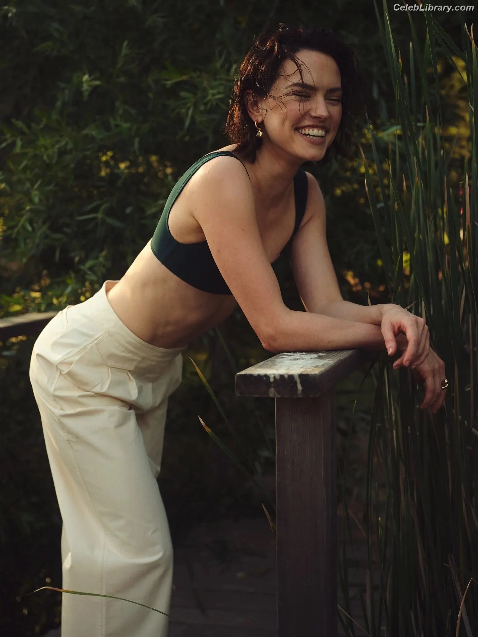 Daisy Ridley photo 23 of 1218