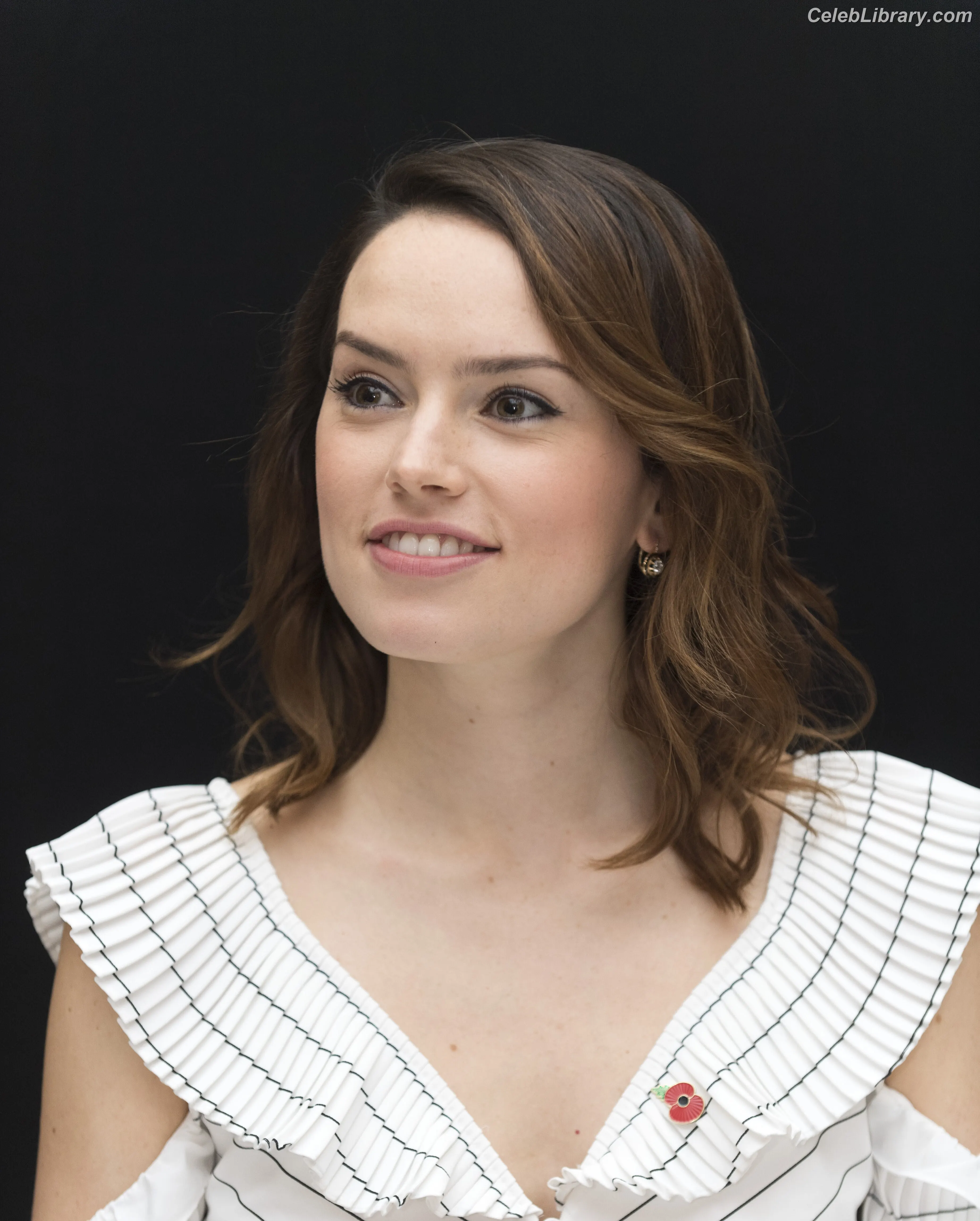 Daisy Ridley photo 11 of 1218