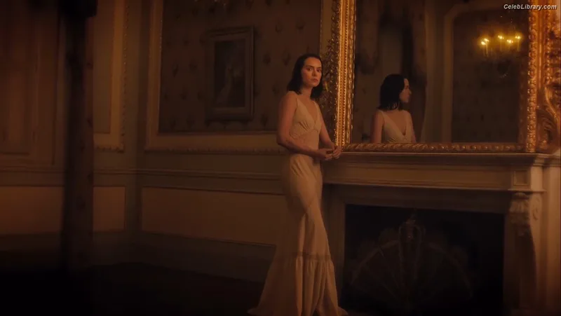 Daisy Ridley photo 12 of 1214